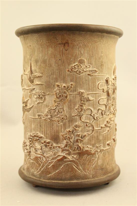 A Chinese bamboo brush pot, 19.5cm